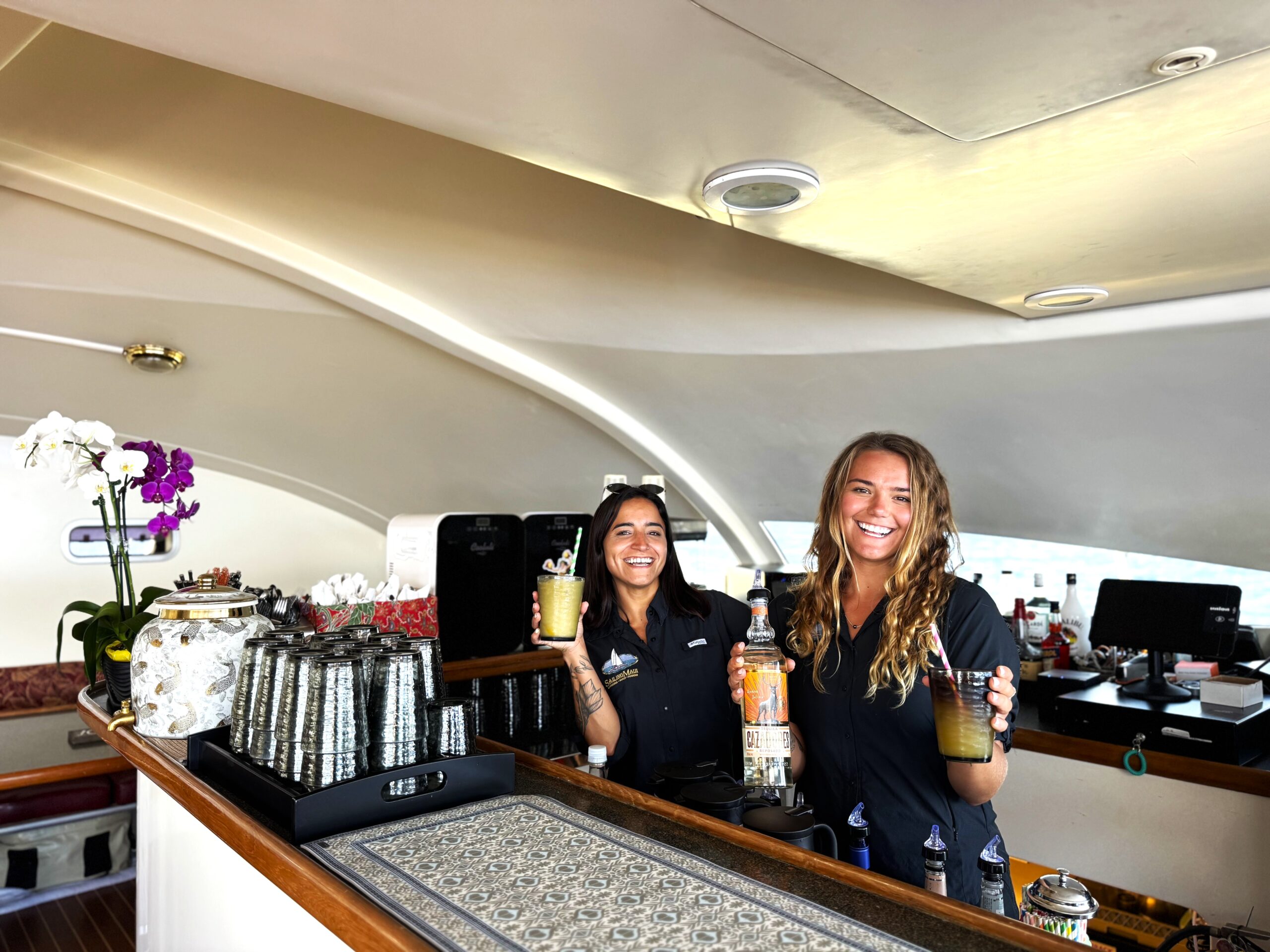 Hula Girl Bartenders